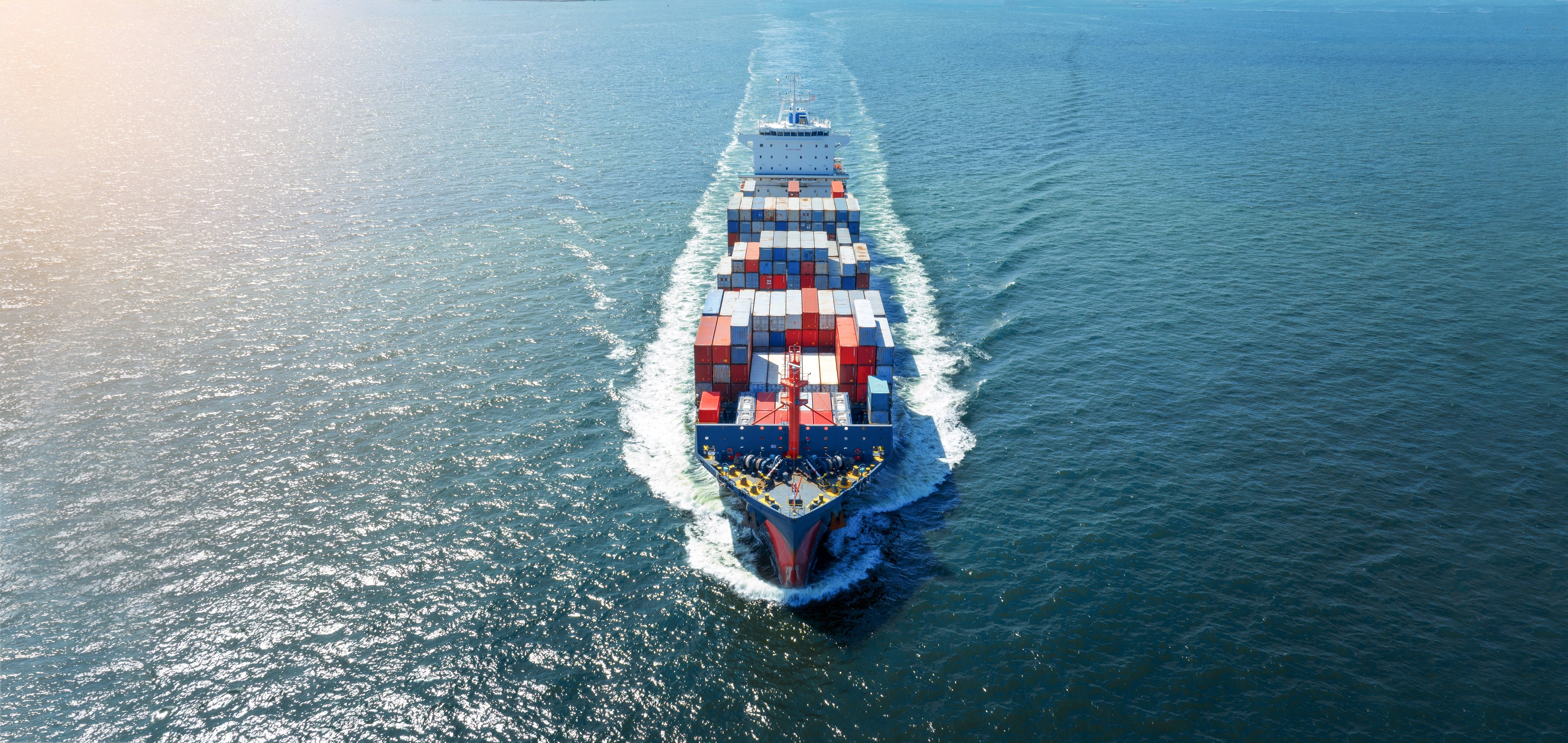 The End of U.S. De Minimis: Why Cross-Border Strategy Must Now Change